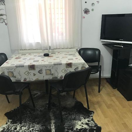 Permissive Villa Cluj-Napoca Eksteriør bilde
